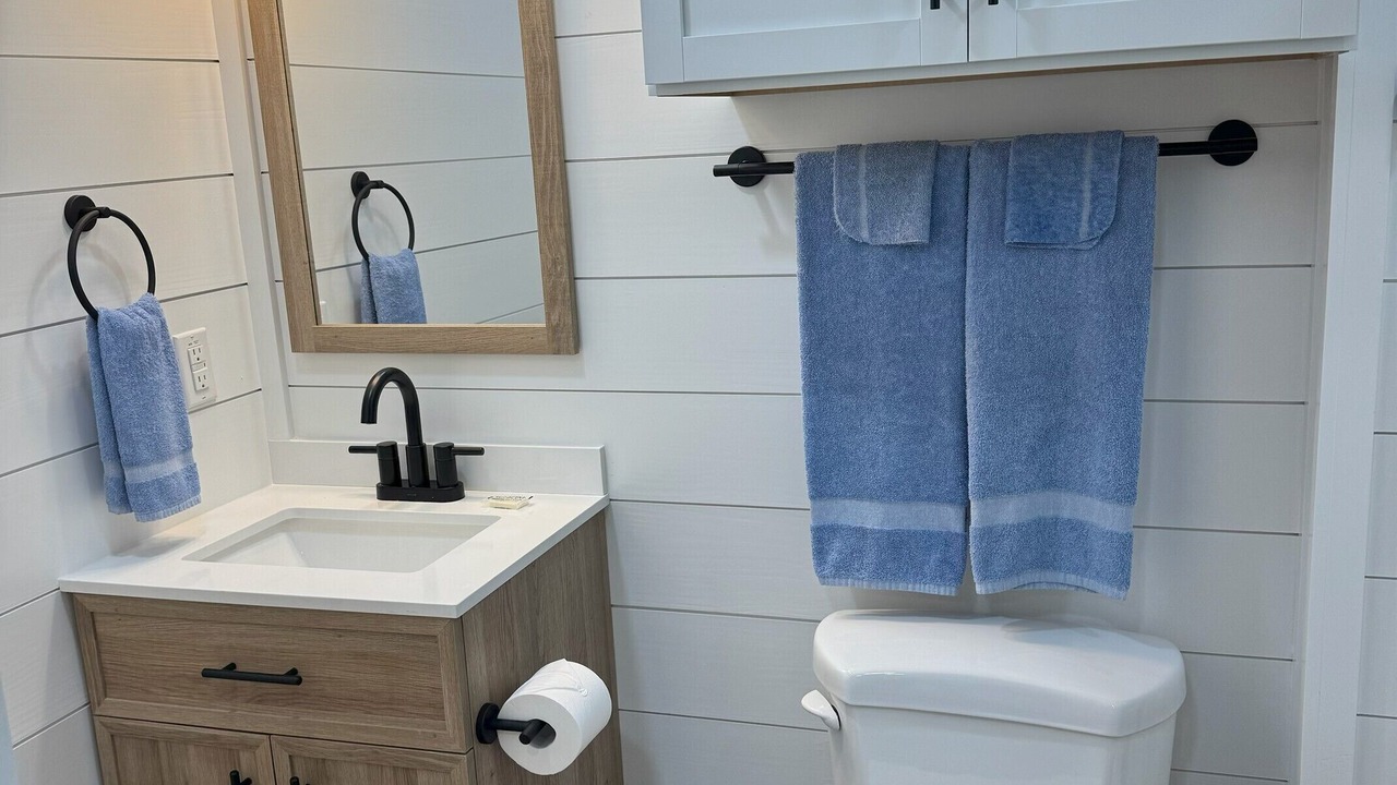 Photo of Bathroom in Cookson