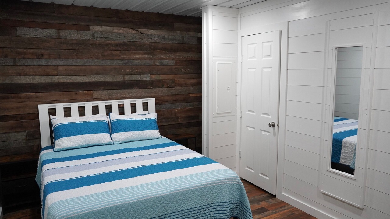 Photo of Bedroom in Cookson