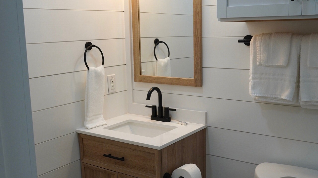 Photo of Bathroom in Cookson