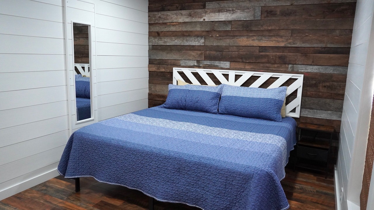 Photo of Bedroom in Cookson