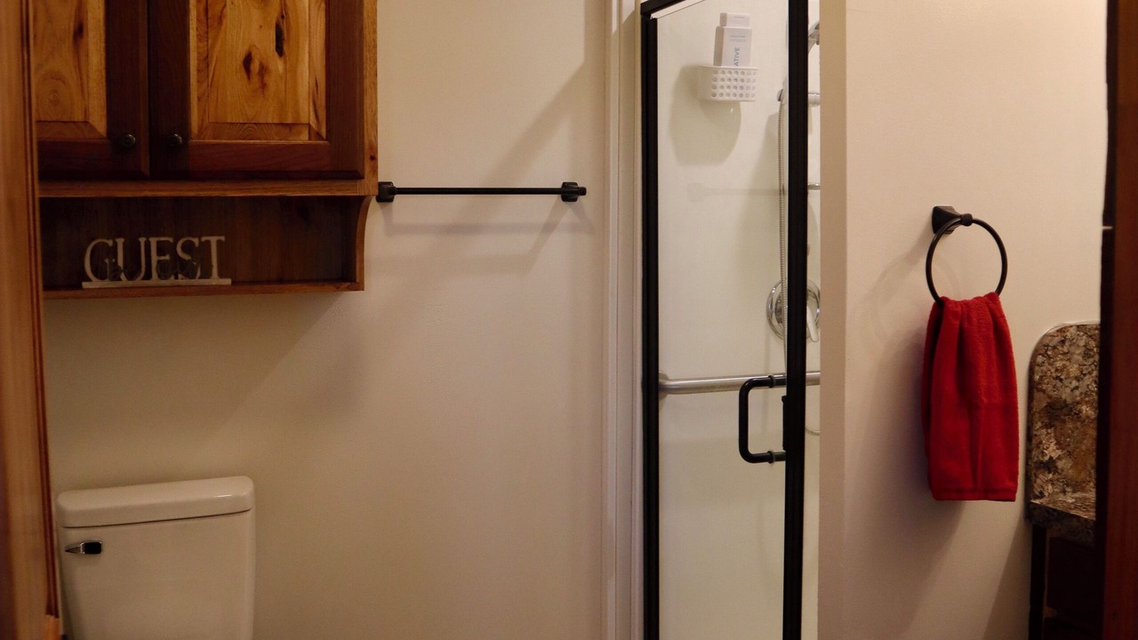 Photo of Bathroom in Kaufman County