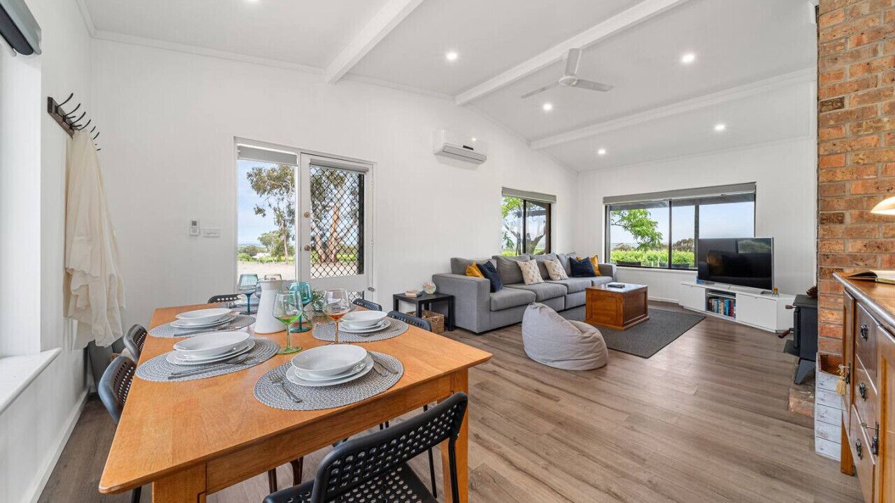 Photo of Livingroom in Willunga South