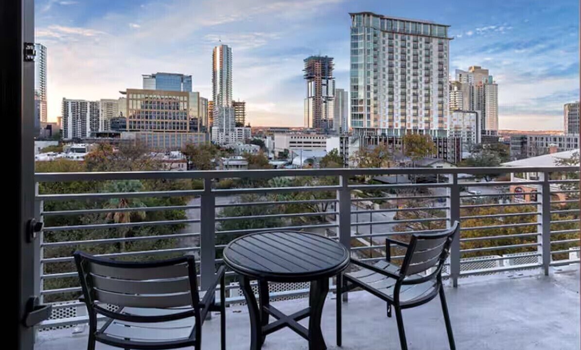 Photo of Outdoor in West End