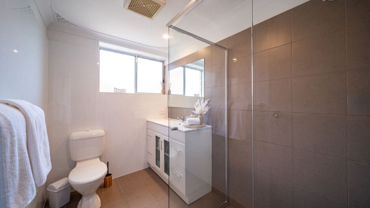 Photo of Bathroom in Everard Park