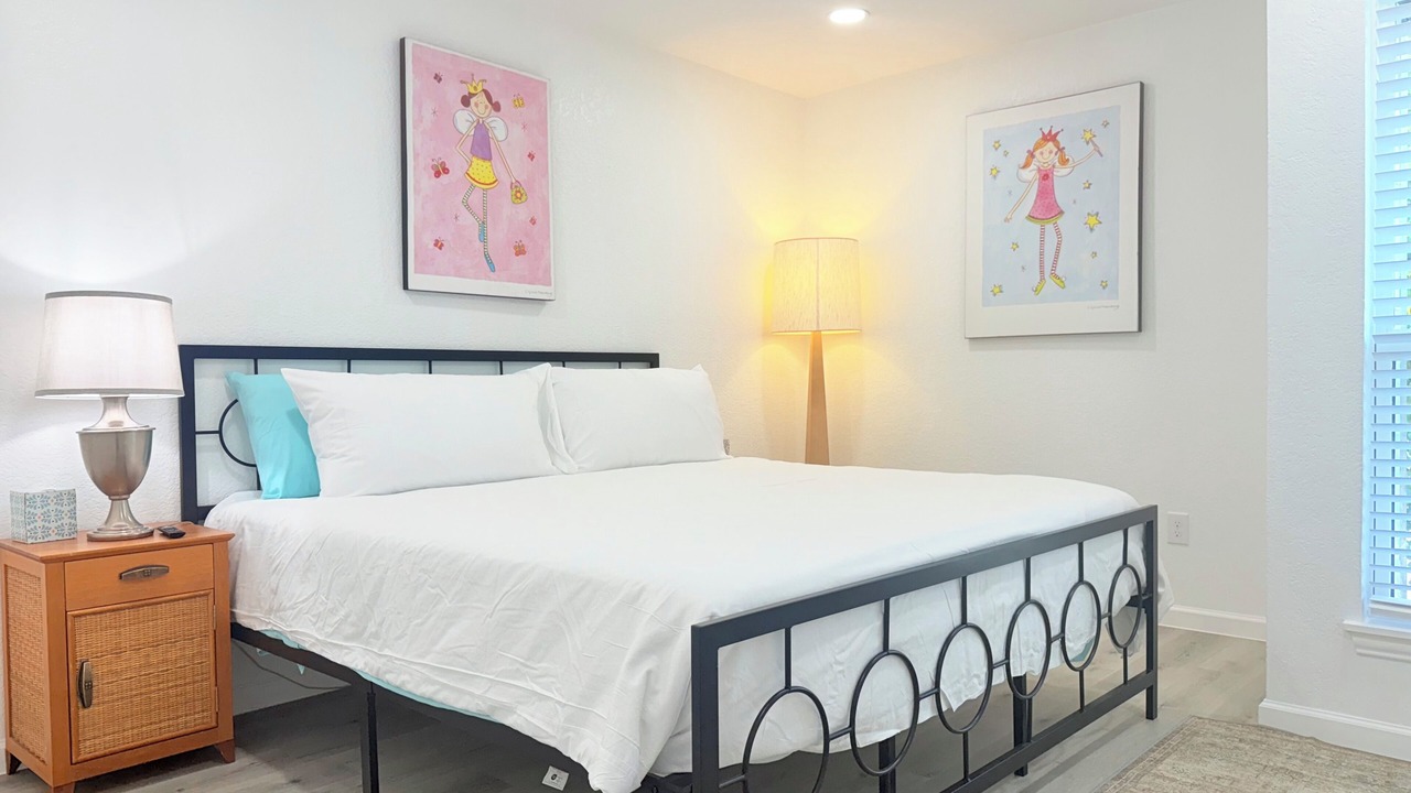 Photo of Bedroom in West Arlington