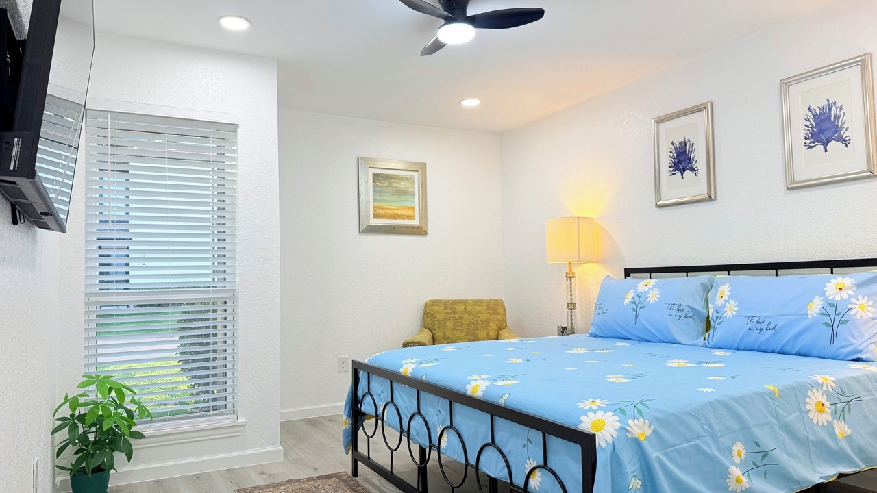 Photo of Bedroom in West Arlington