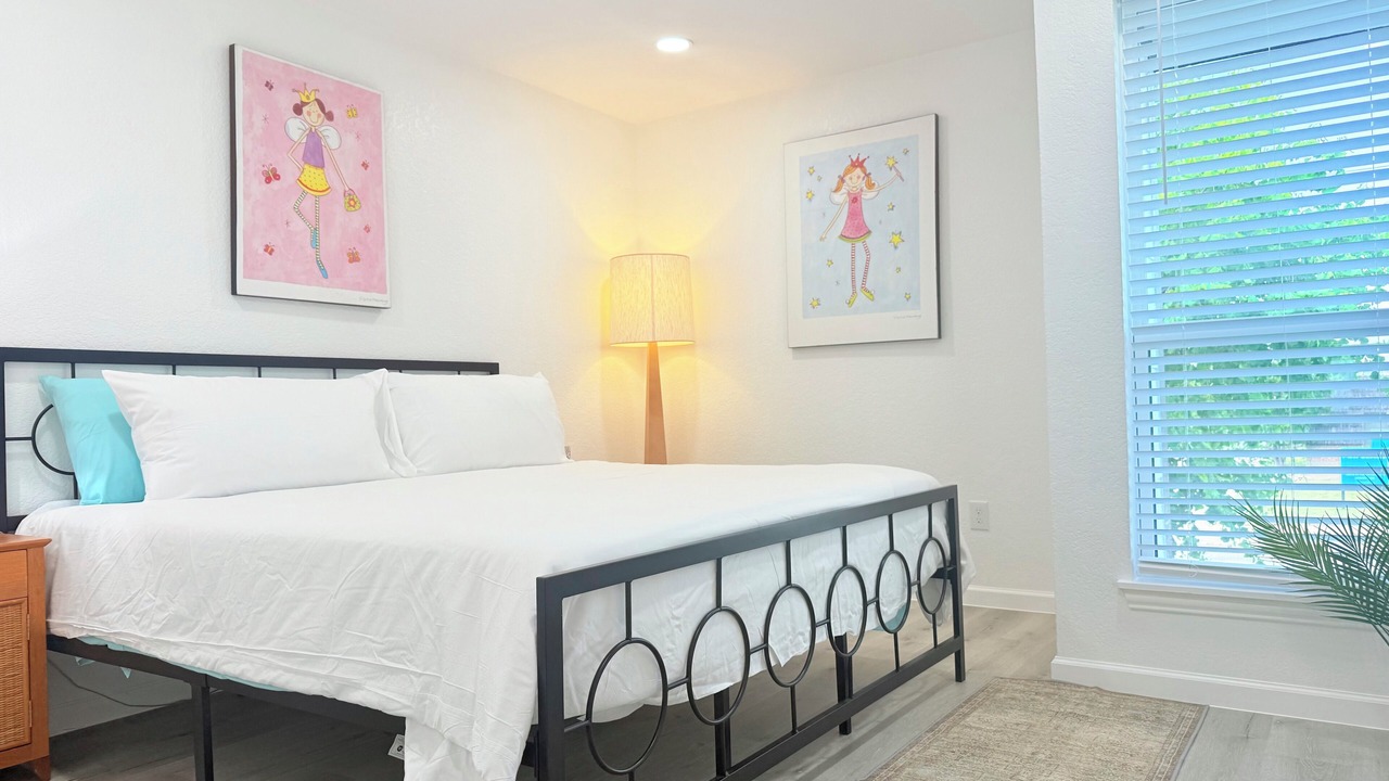Photo of Bedroom in West Arlington