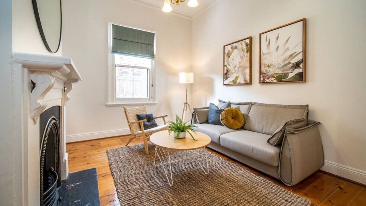 Photo of Livingroom in Adelaide Central Business District