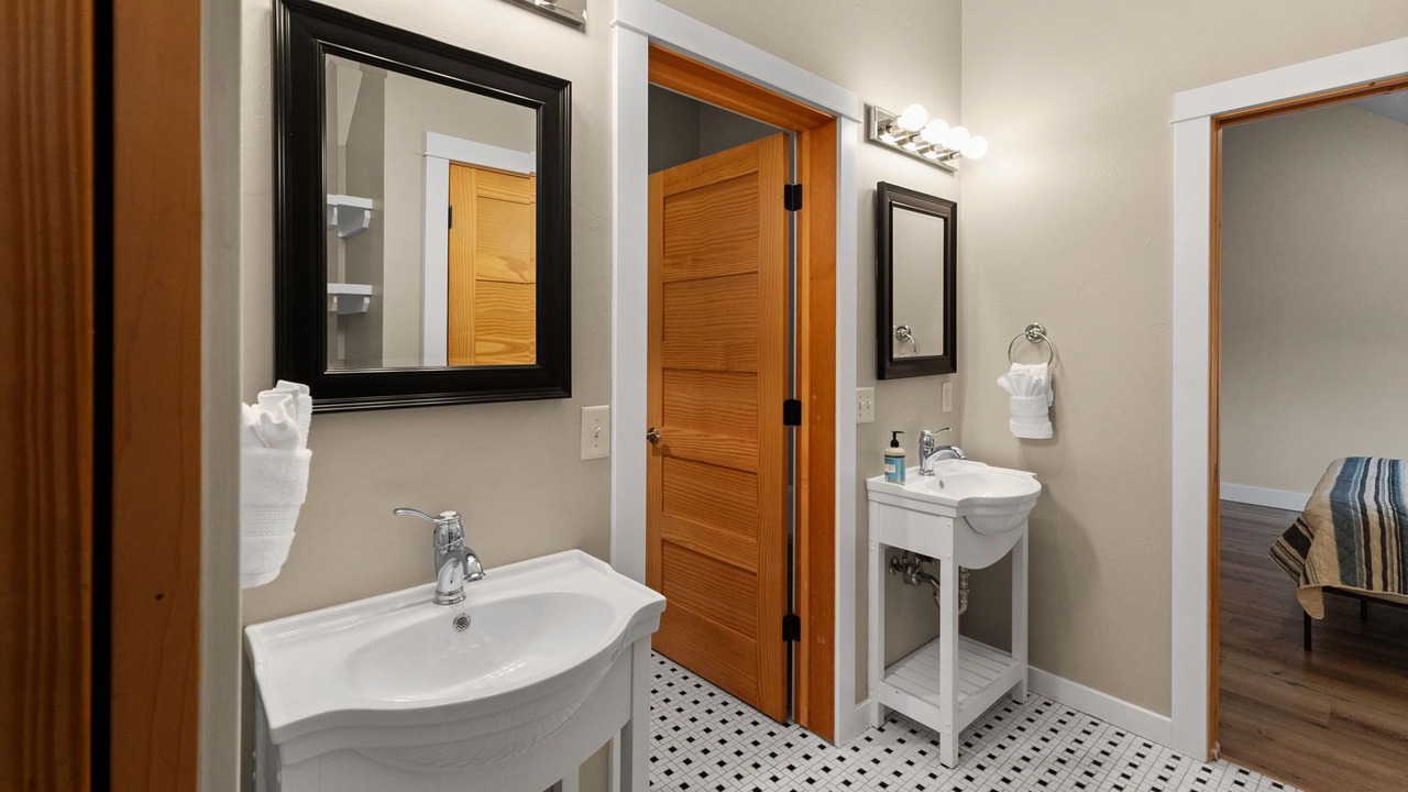 Photo of Bathroom in Gallatin Gateway