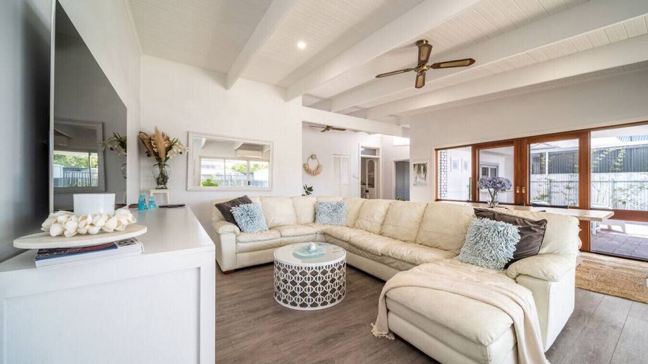 Photo of Livingroom in Glenelg East