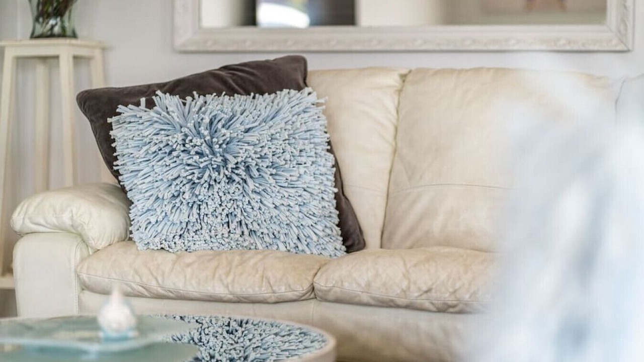 Photo of Livingroom in Glenelg East