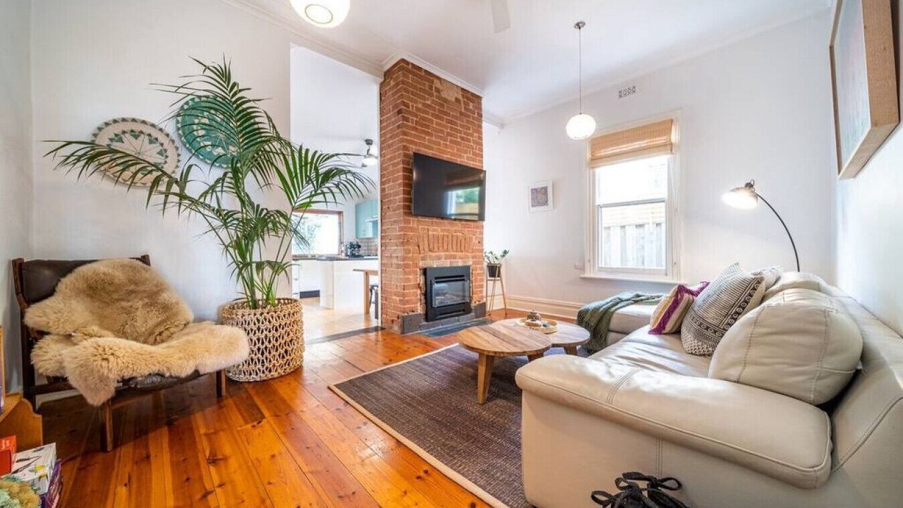 Photo of Livingroom in Henley Beach