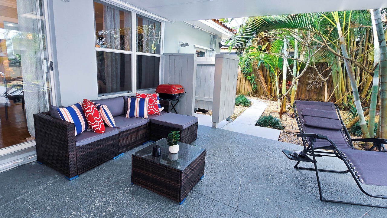 Photo of Patio Balcony in Royal Poinciana