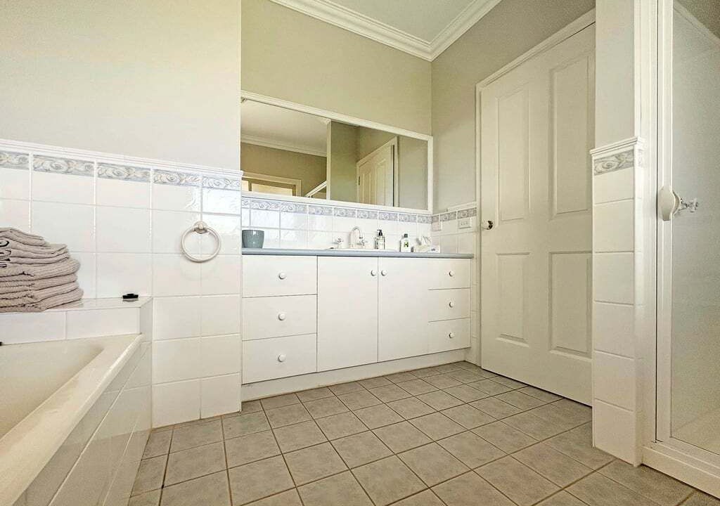Photo of Bathroom in Heathmere