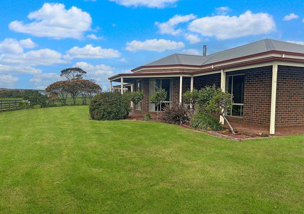 Photo of Outdoor in Heathmere