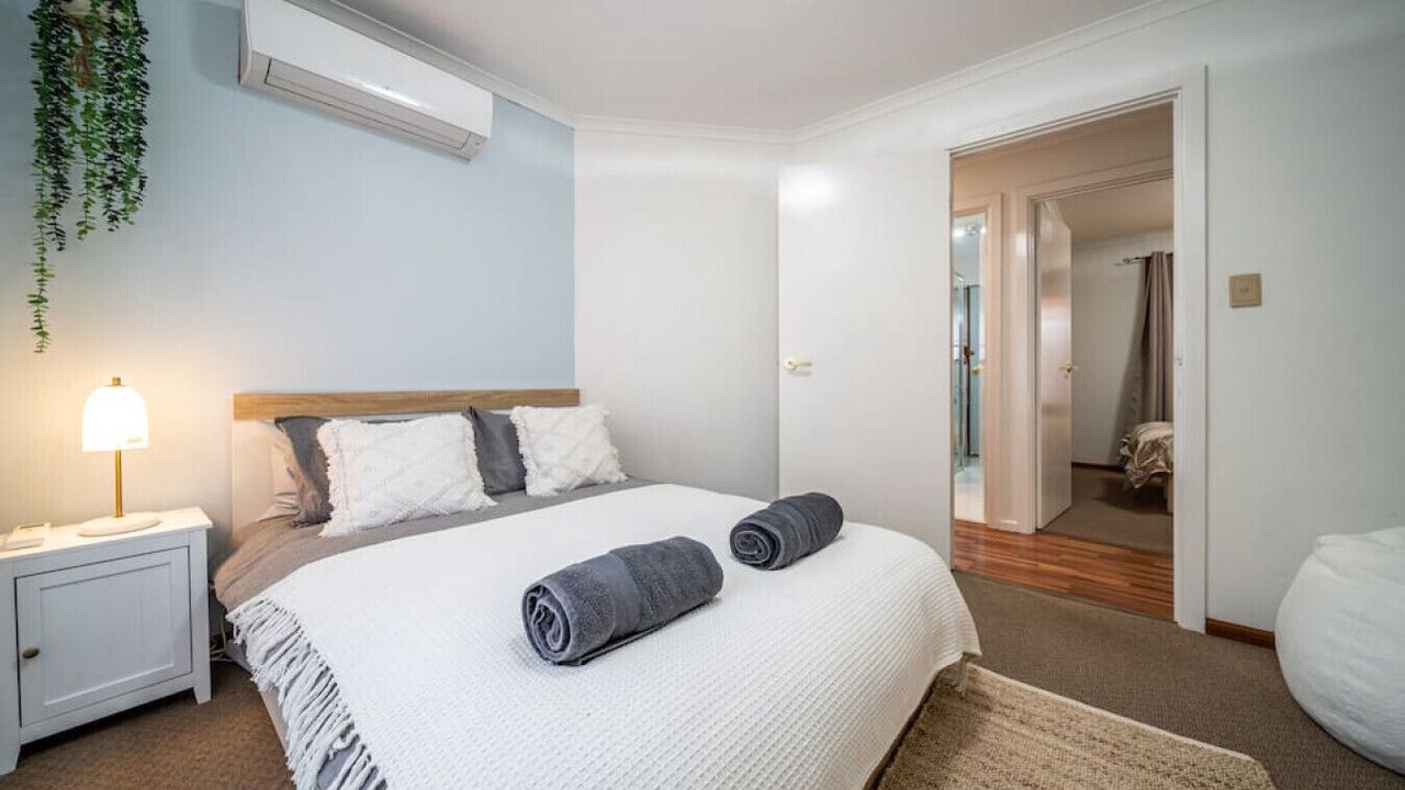 Photo of Bedroom in Seacombe Gardens