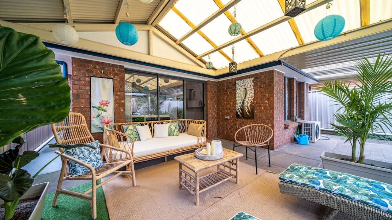 Photo of Patio Balcony in Seacombe Gardens