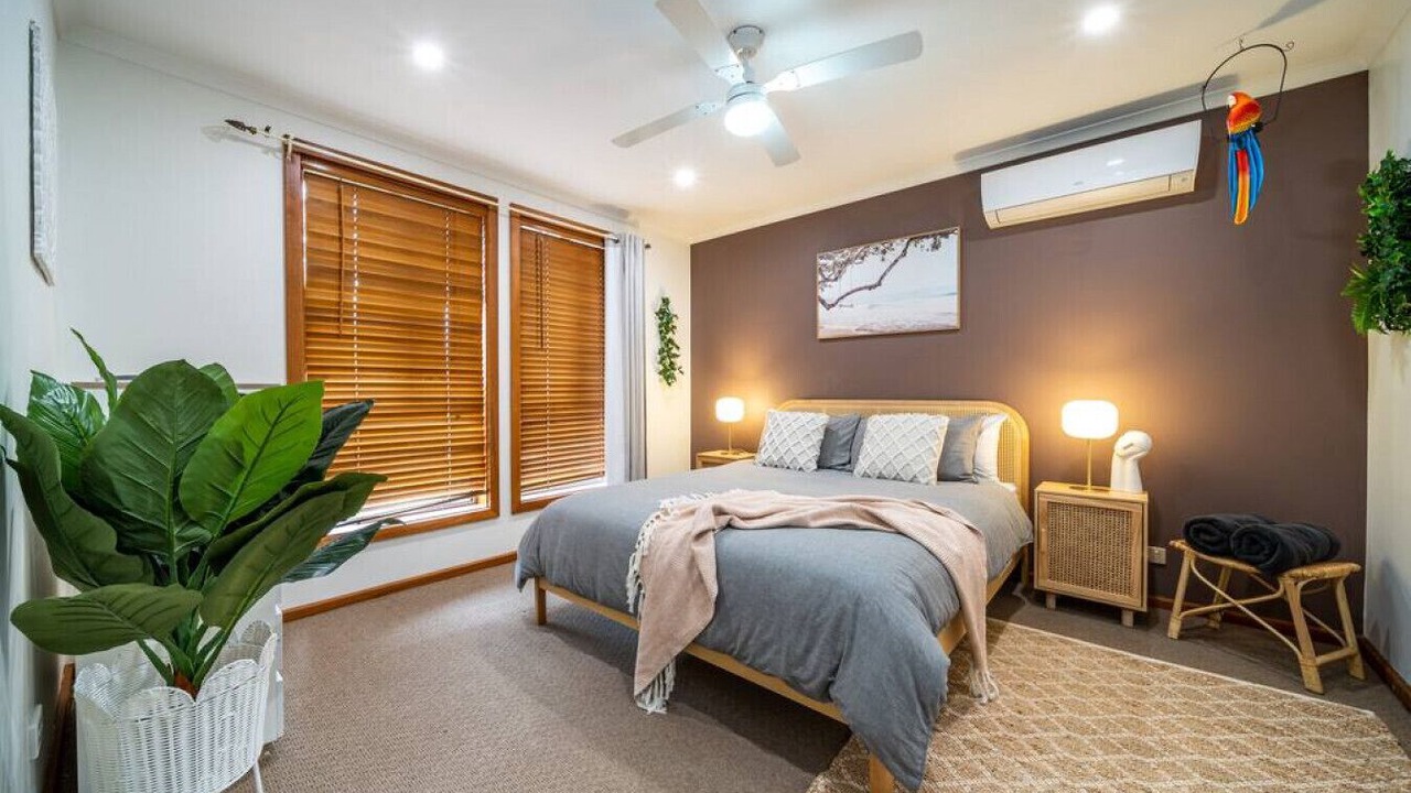 Photo of Bedroom in Seacombe Gardens