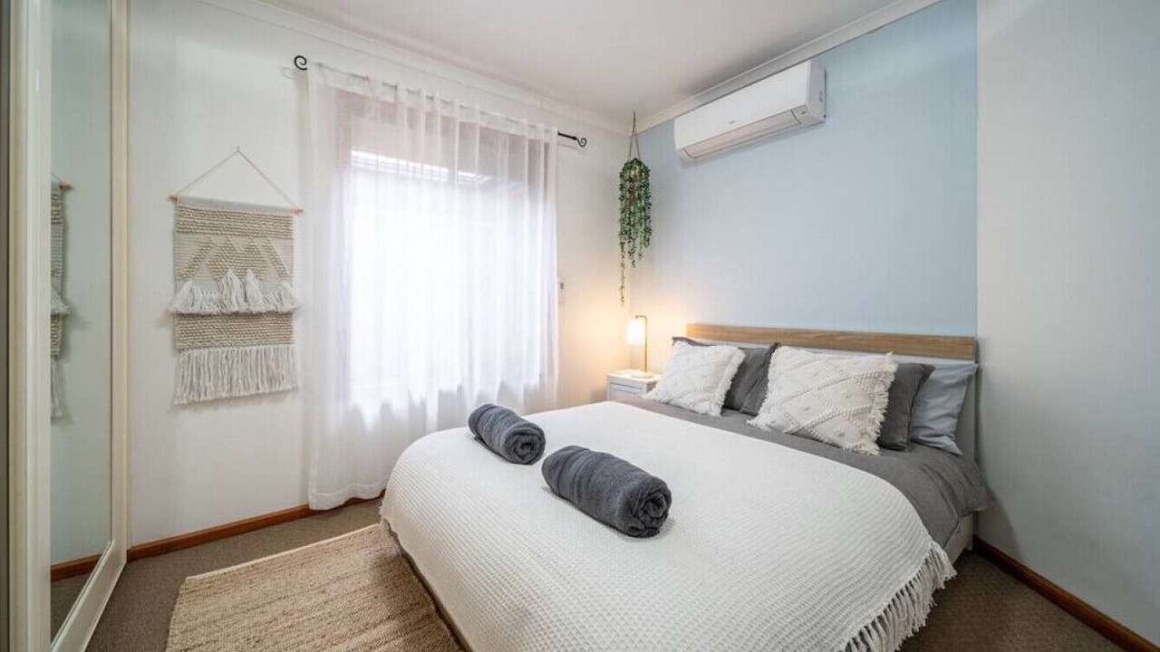 Photo of Bedroom in Seacombe Gardens