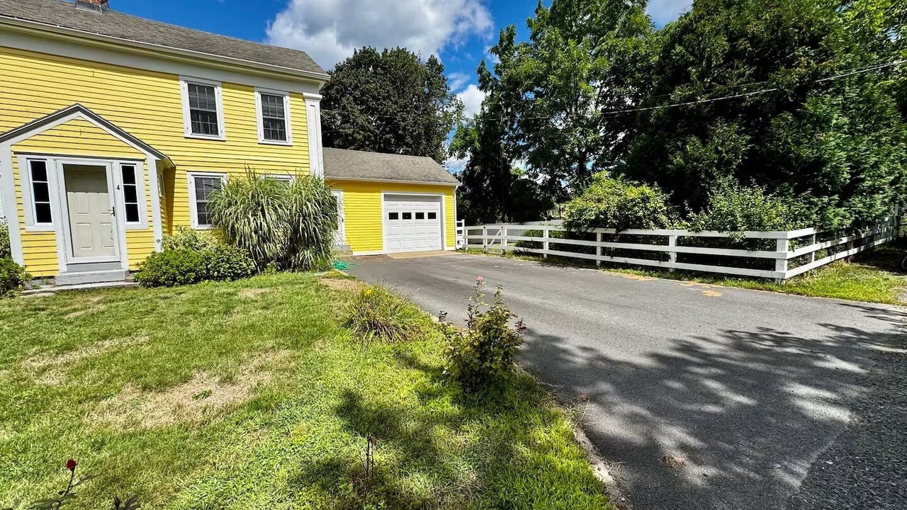Photo of Outdoor in Amherst