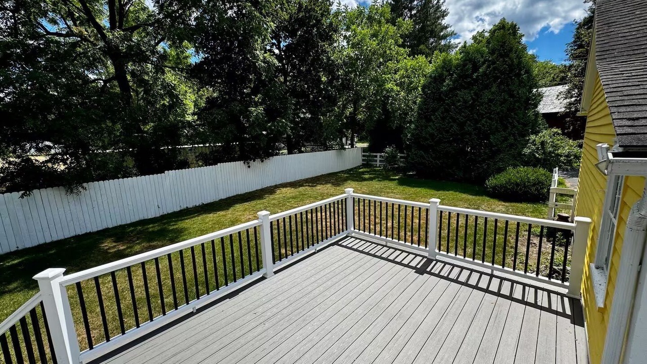 Photo of Patio Balcony in Amherst