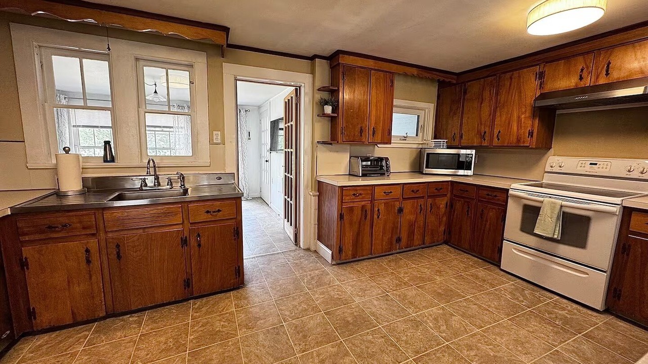 Photo of Kitchen in Amherst