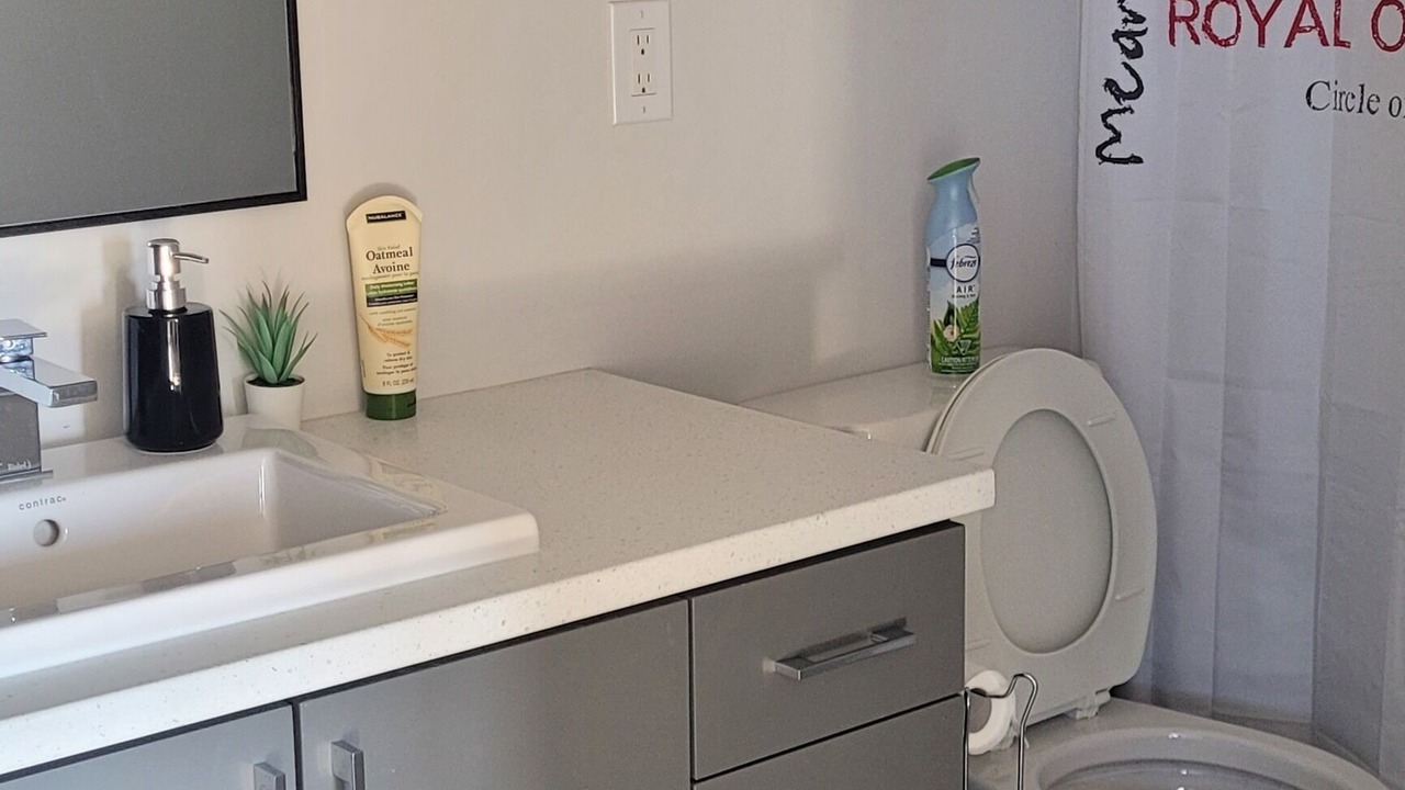 Photo of Bathroom in Dieppe