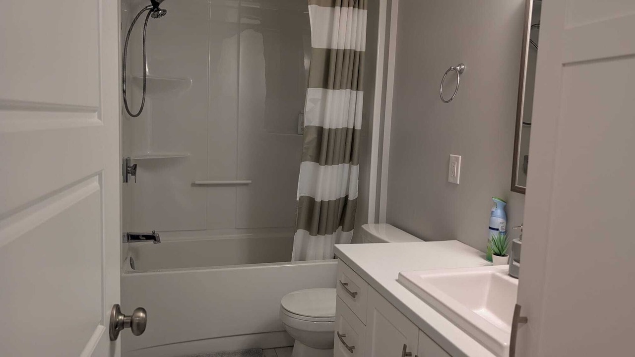 Photo of Bathroom in Dieppe