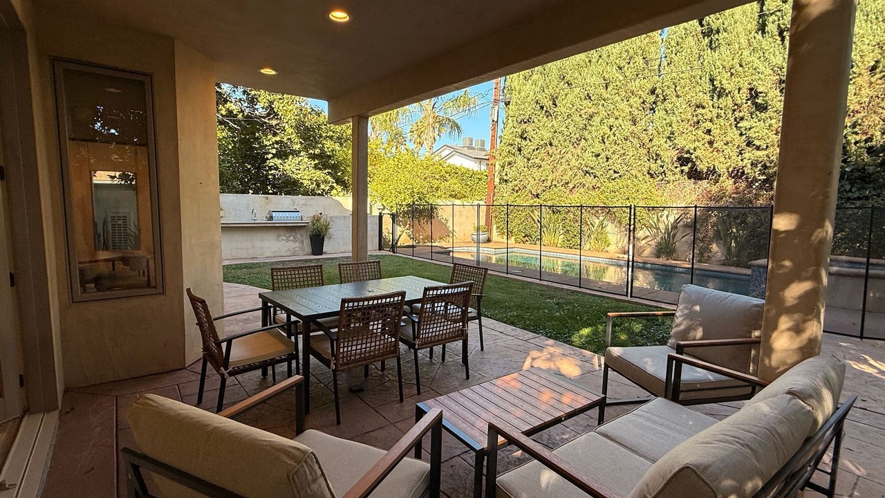 Photo of Outdoor in Sherman Oaks