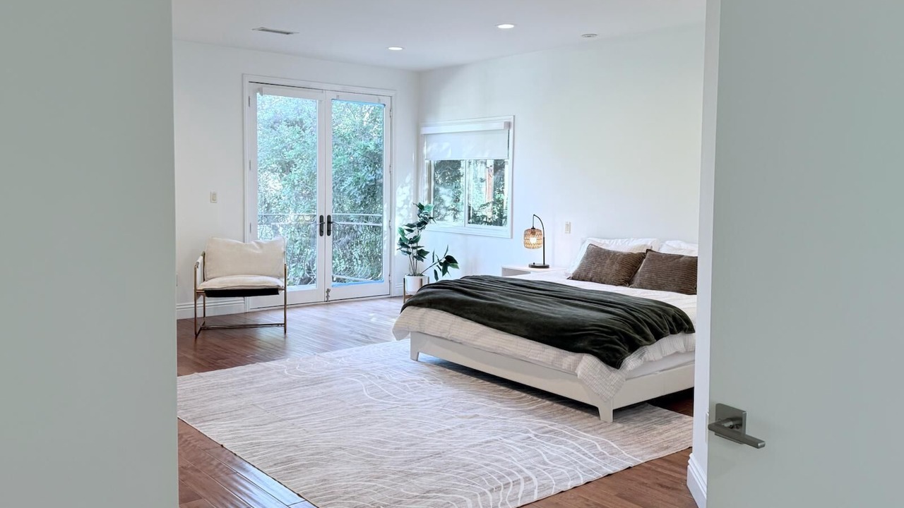 Photo of Bedroom in Sherman Oaks