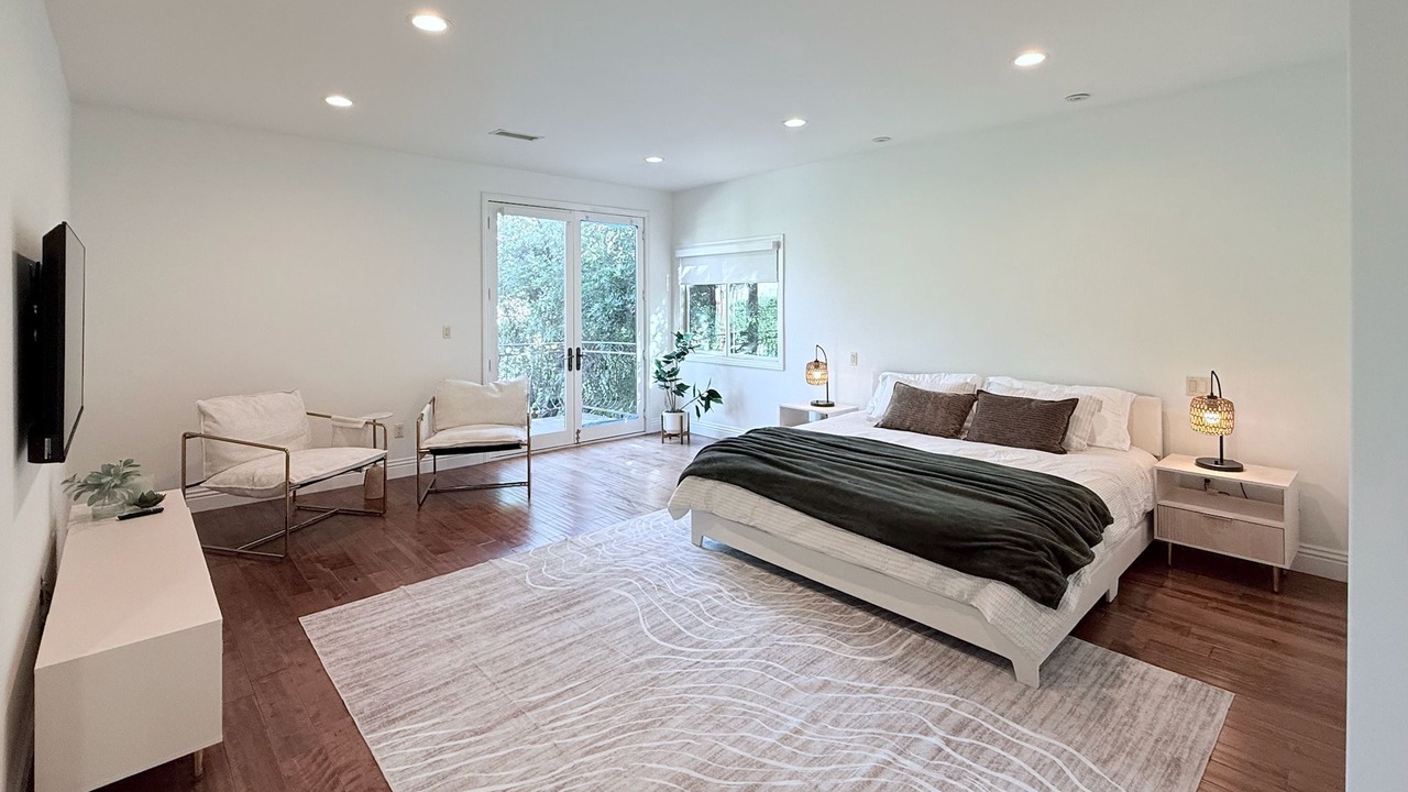 Photo of Bedroom in Sherman Oaks