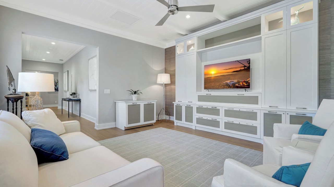 Photo of Livingroom in Old Naples