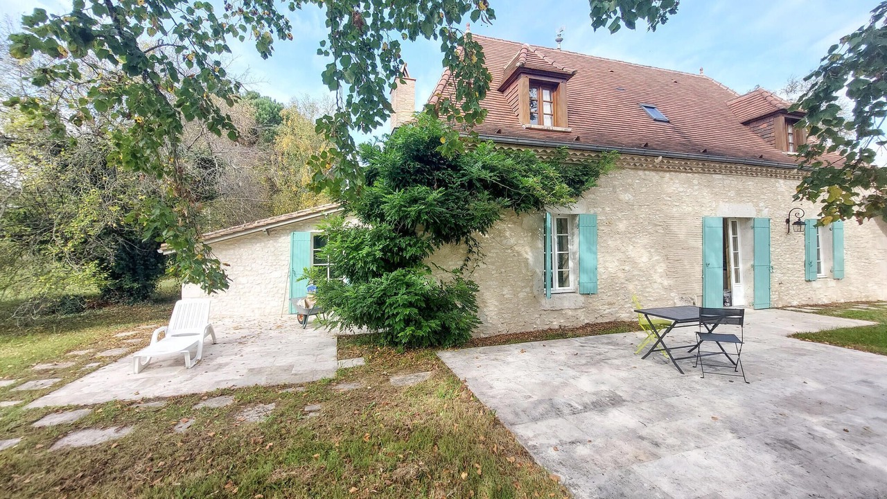 Photo of Others in Saint-Aubin-de-Cadelech