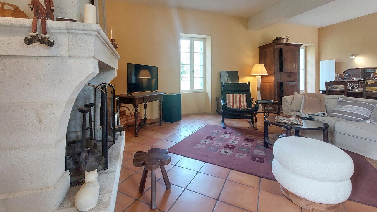 Photo of Bedroom in Saint-Aubin-de-Cadelech