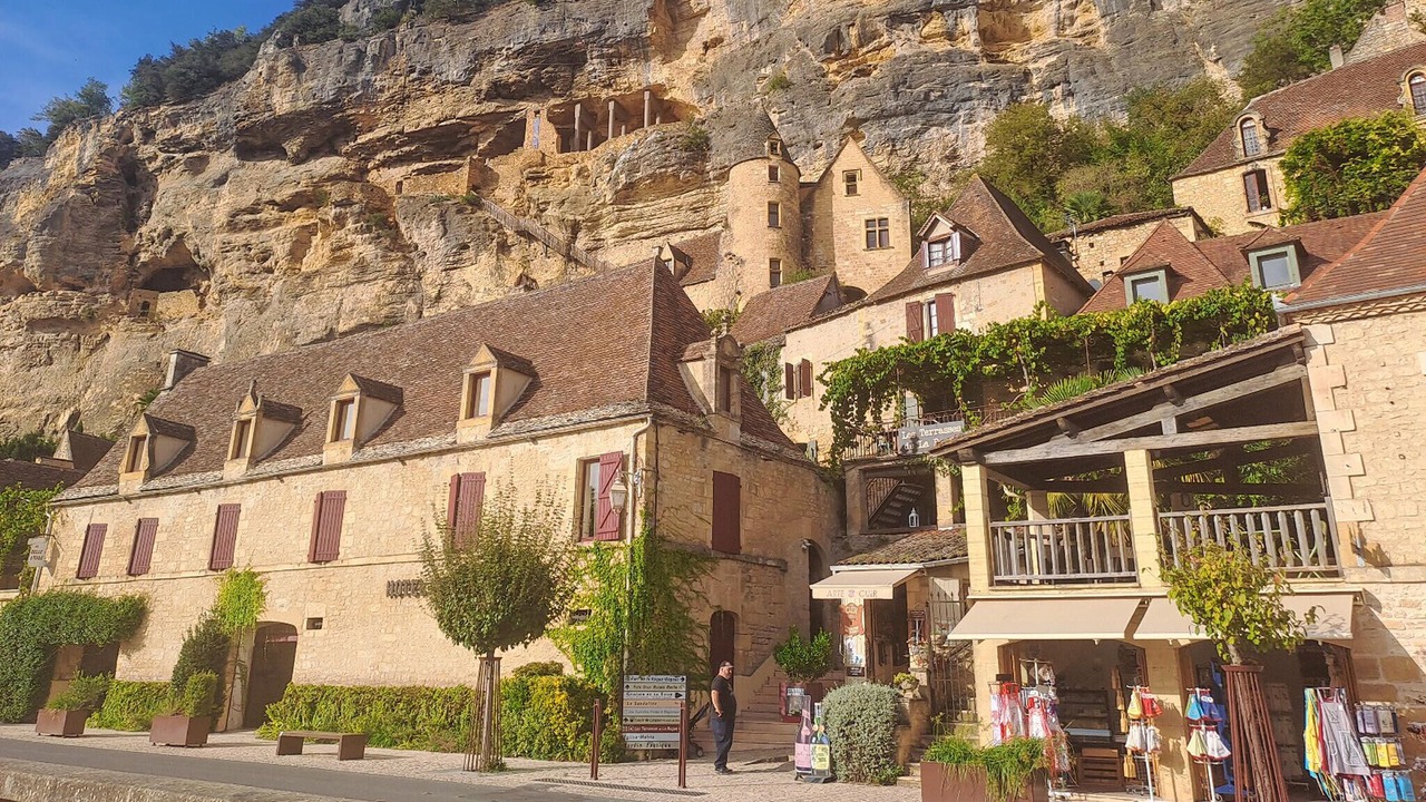 Photo of Others in Saint-Aubin-de-Cadelech