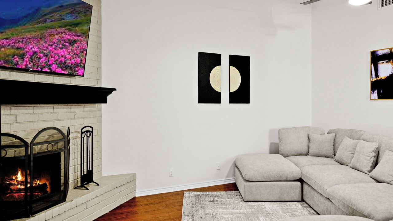 Photo of Livingroom in Waters Park