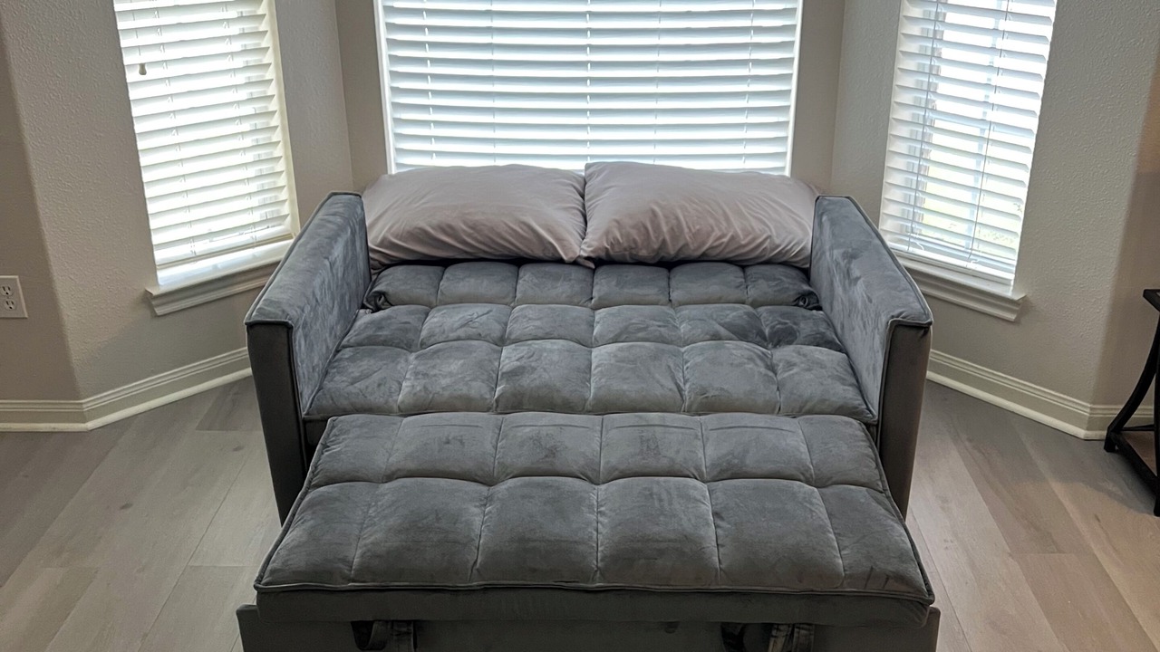 Photo of Bedroom in Walden on Lake Conroe