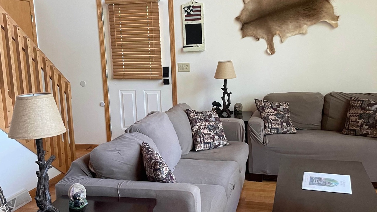 Photo of Livingroom in Leland