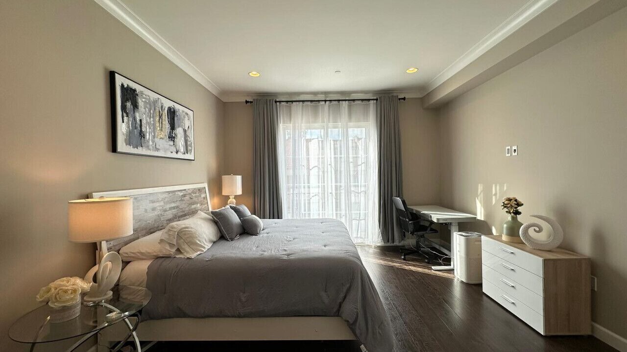 Photo of Bedroom in Glendale