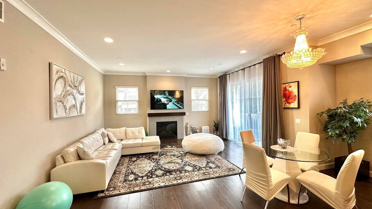 Photo of Livingroom in Glendale
