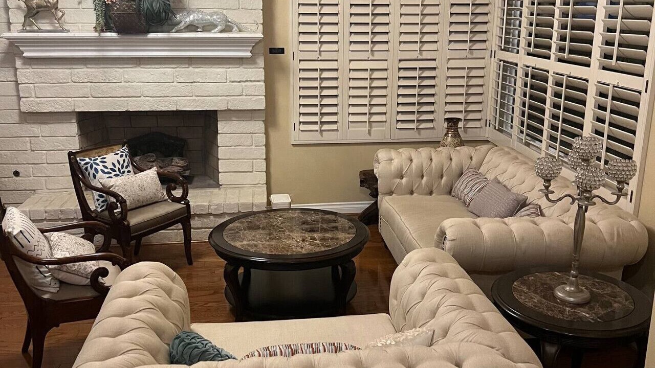 Photo of Livingroom in Midway City