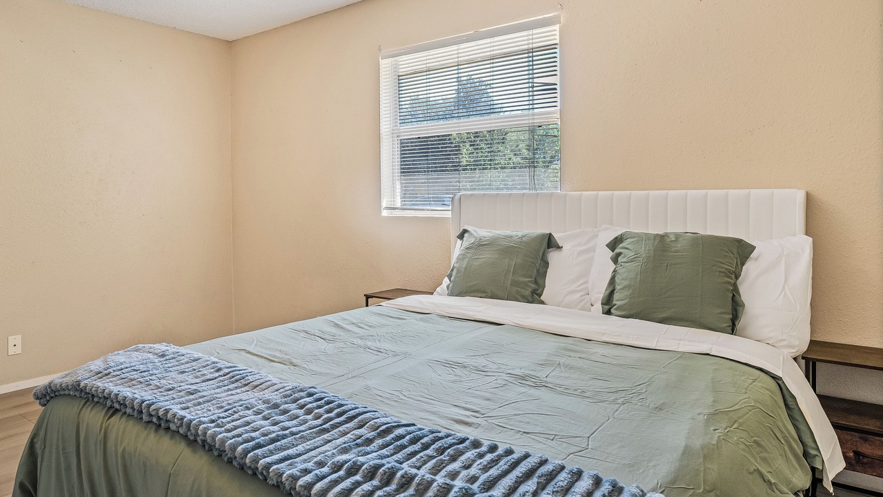 Photo of Bedroom in Brushy Creek