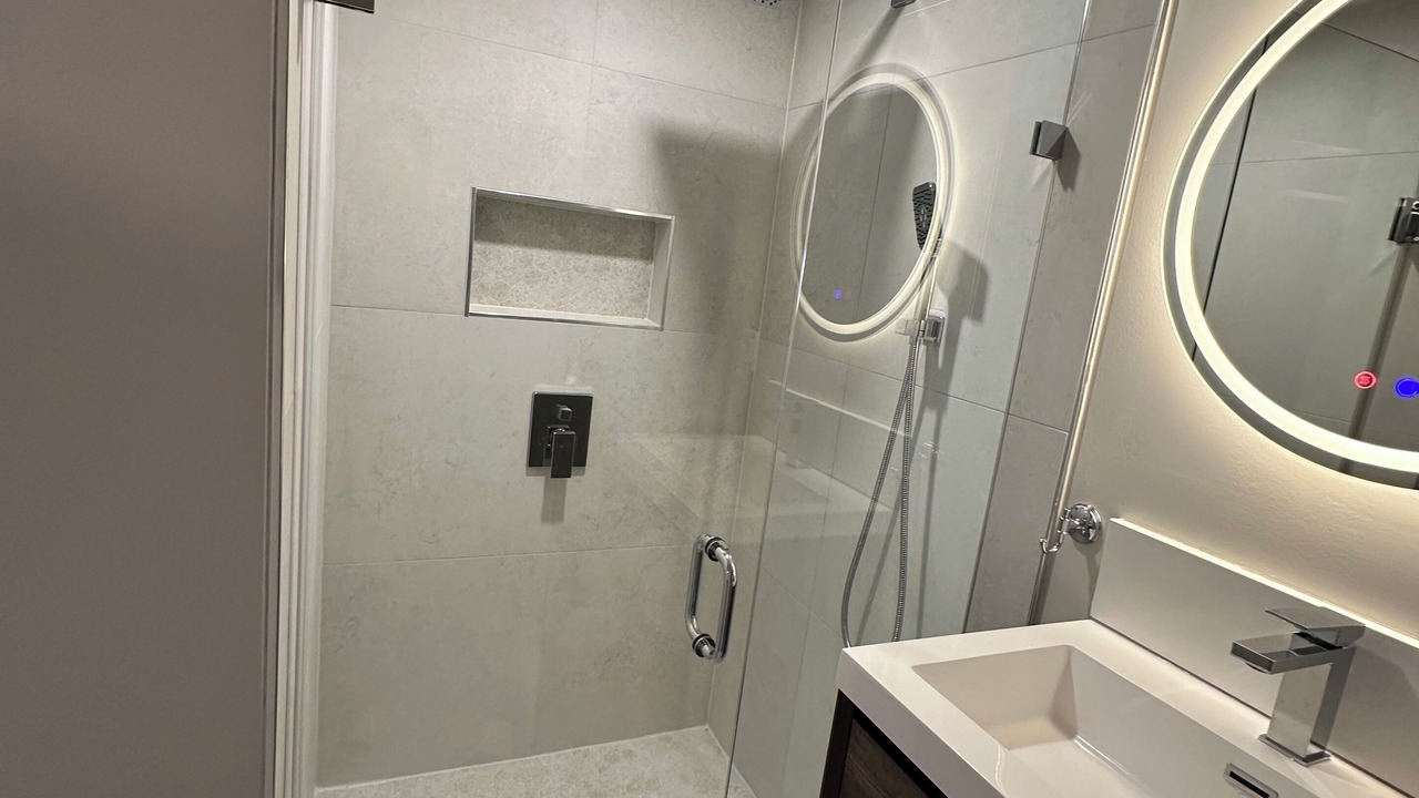 Photo of Bathroom in Rosemount