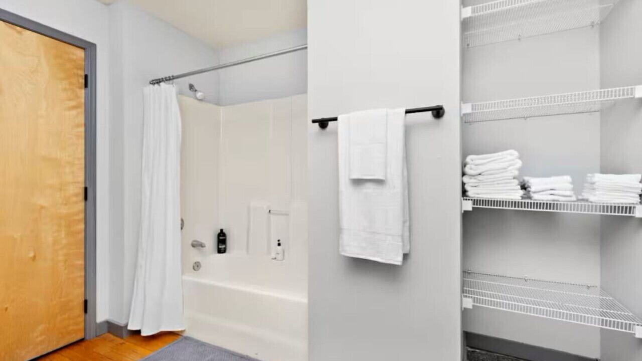 Photo of Bathroom in Mission