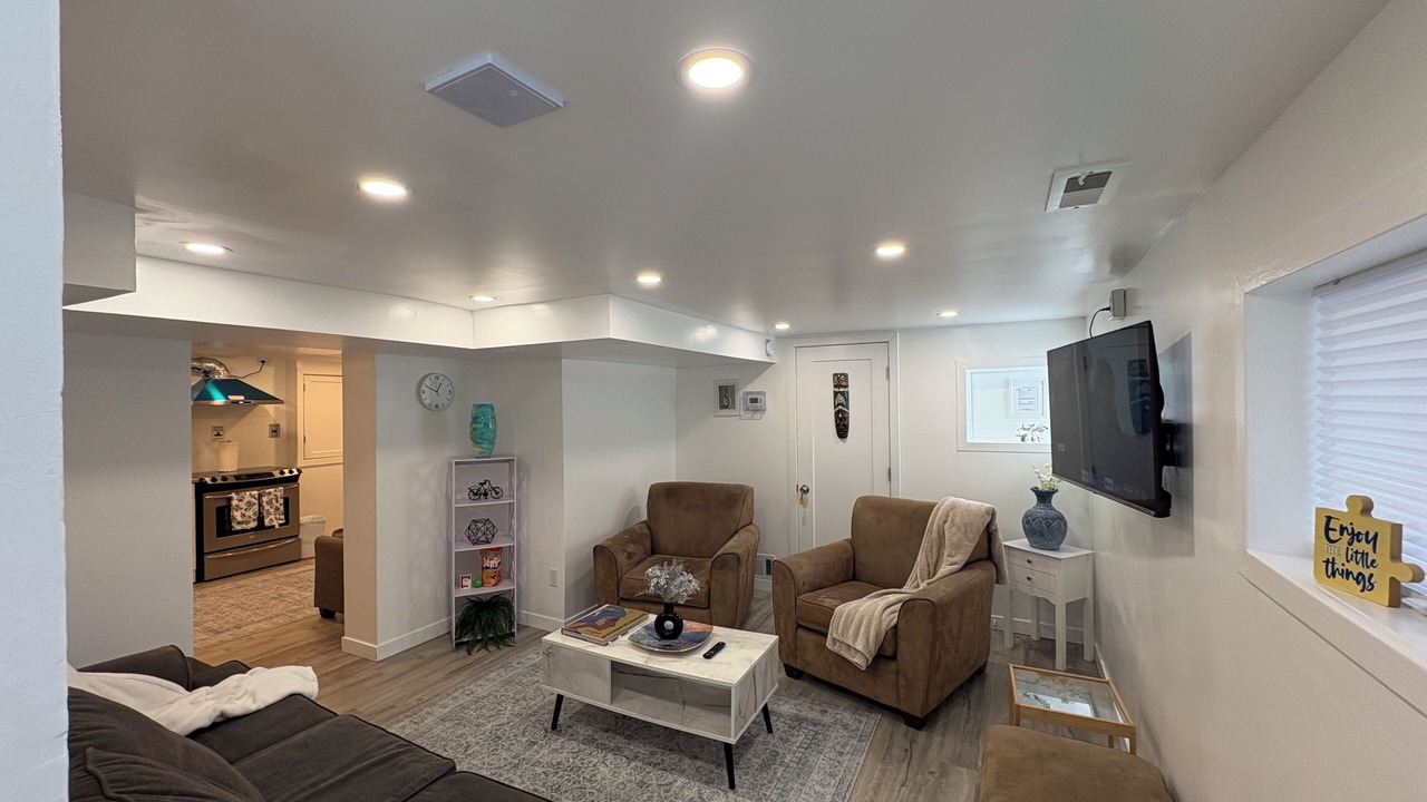 Photo of Livingroom in Kingston