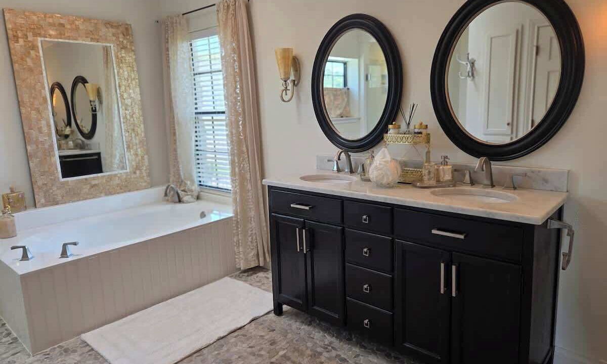 Photo of Bathroom in Belton