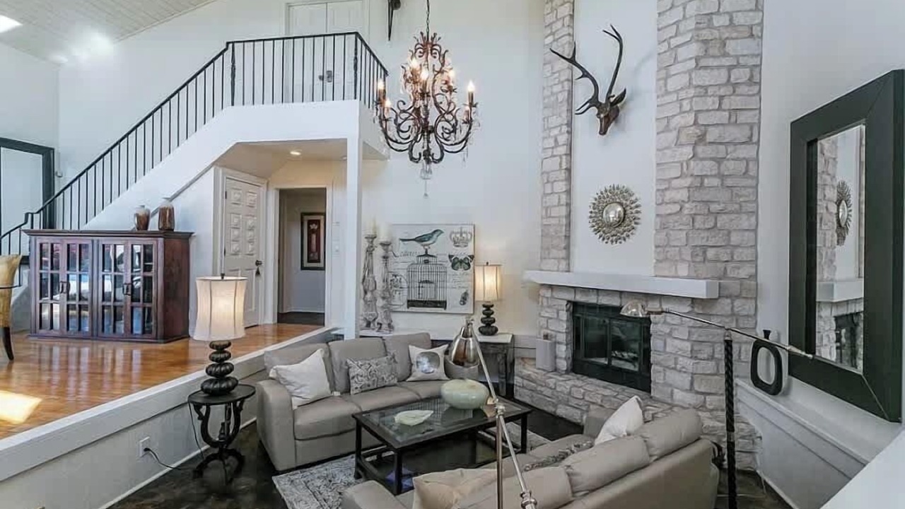 Photo of Livingroom in Belton