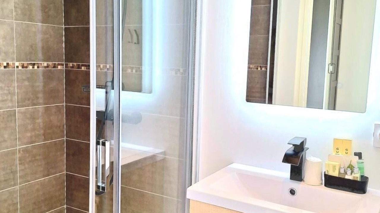 Photo of Bathroom in Sainte-Tulle