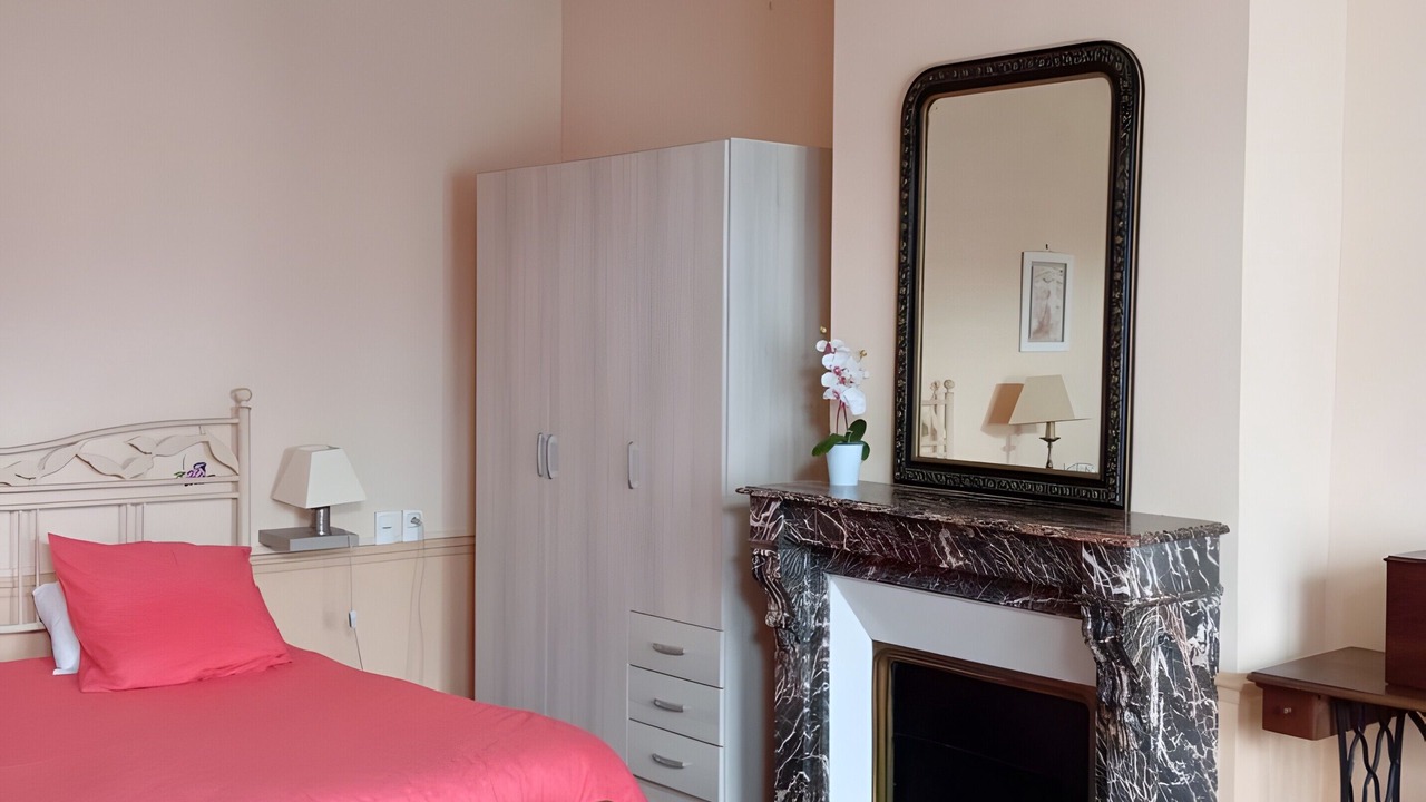 Photo of Bedroom in Joue-les-Tours