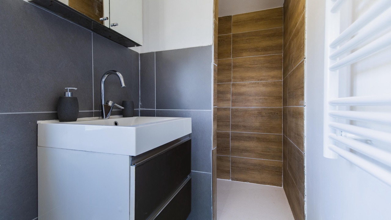 Photo of Bathroom in Lagnes